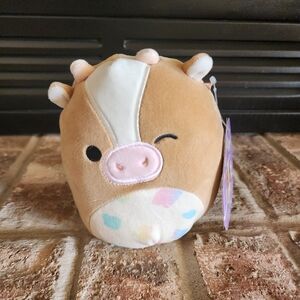 Mini Squishmallows Griella- Tan and White Cow Plush
